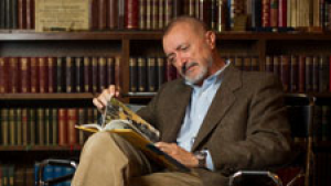 Arturo P&eacute;rez-Reverte publica su columna n&uacute;mero 1500 en 'XLSemanal'
