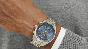 El reloj que encaja con todos los outfits ahora cuesta la mitad: el Skytraveller es un clásico que no pasa de moda
