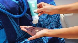 Protector solar natural y biodegradable, cuida el mar y tu piel