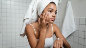 Mejor crema hidratante facial de mujer para hidratar y nutrir el rostro